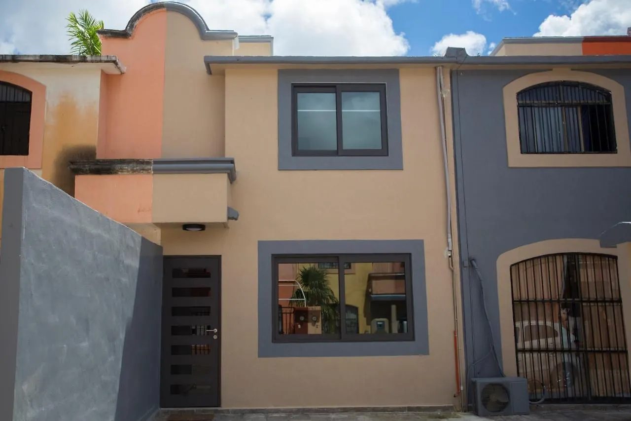 Casa Korima Cancun - Luxurious - Budget Friendly 0*,  Mexico